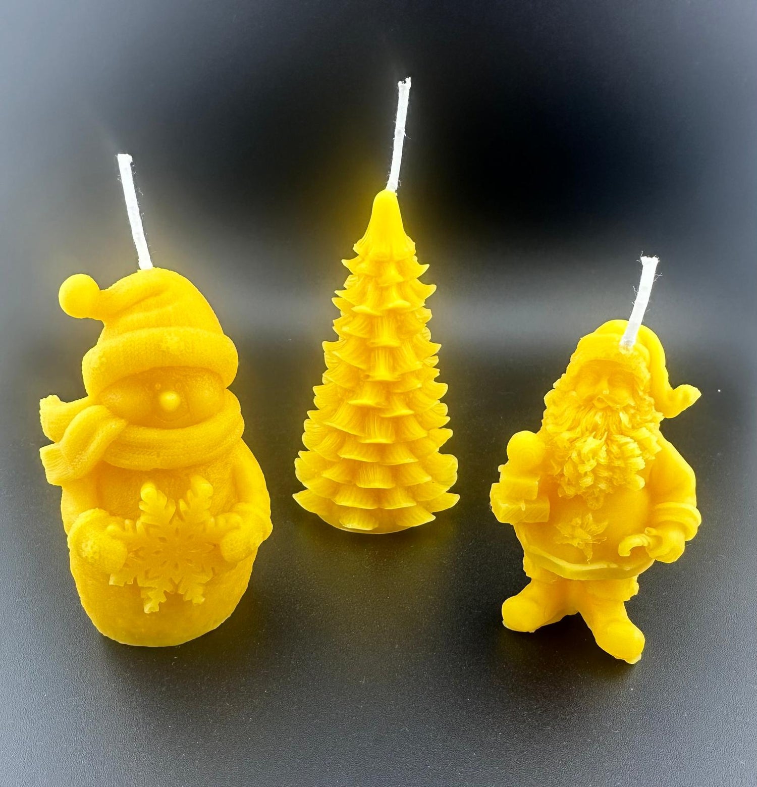 Collection of 100% pure beeswax candles